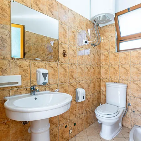 Radhima Sea View 7 - Kitchen, Parking & Balcony * Vlore