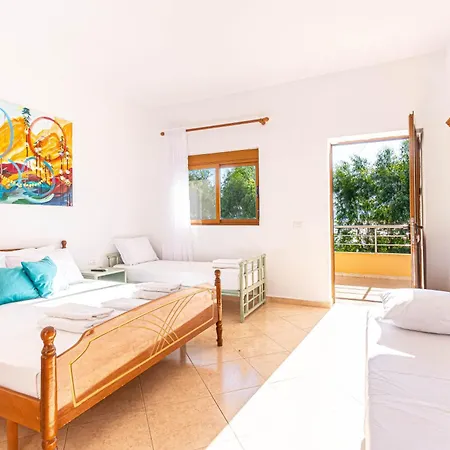Apartment Radhima Sea View 7 - Kitchen, Parking & Balcony Vlore